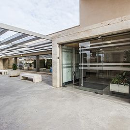 Tanatorio Piedrabuena - Porzuna puerta
