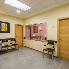 Tanatorio Piedrabuena - Porzuna sillas y mueble