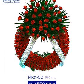 Tanatorio Piedrabuena - Porzuna arreglo floral con rosas