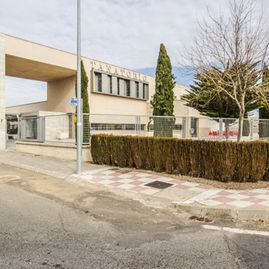 Tanatorio Piedrabuena - Porzuna jardín